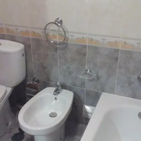 بيت للعطل Casa Do Refilo أفيفي
